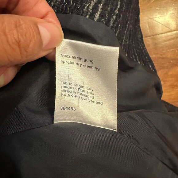 ✨Akris Women's Size US 4 Formal Elegant Wool-Blend Blazer Jacket Black✨ - Picture 7 of 9